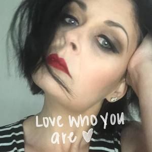 Meet your Posher, Cathy